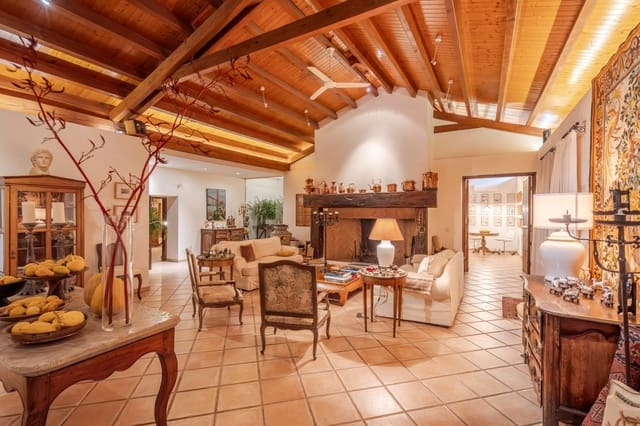 5 slaapkamer Finca/Landhuis te koop in Chapinería met zwembad garage - € 2.500.000 (Ref: 8129084)