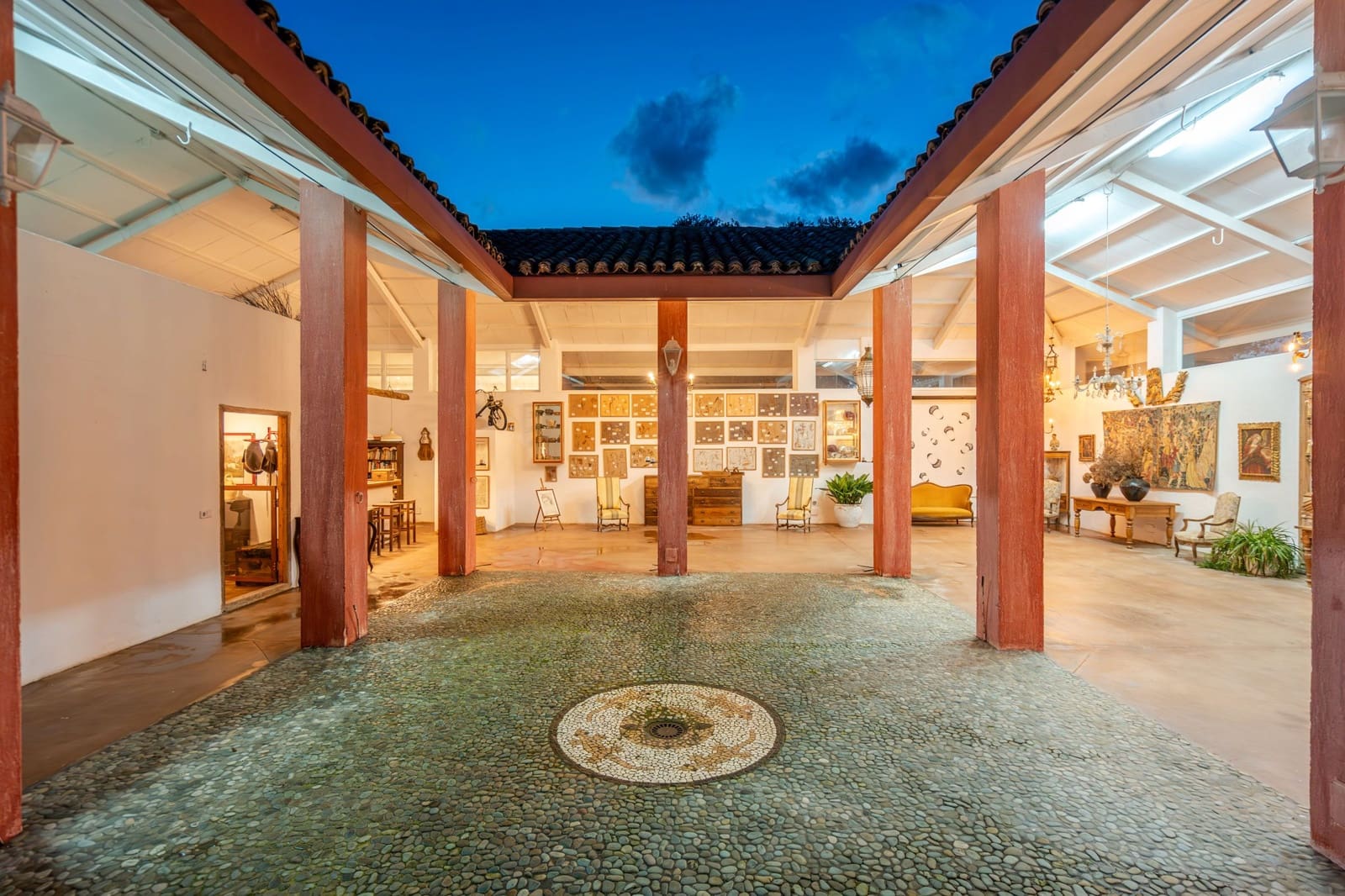 Finca/Casa Rural de 5 habitaciones en Chapinería en venta con piscina garaje - 2.500.000 € (Ref: 8129084)