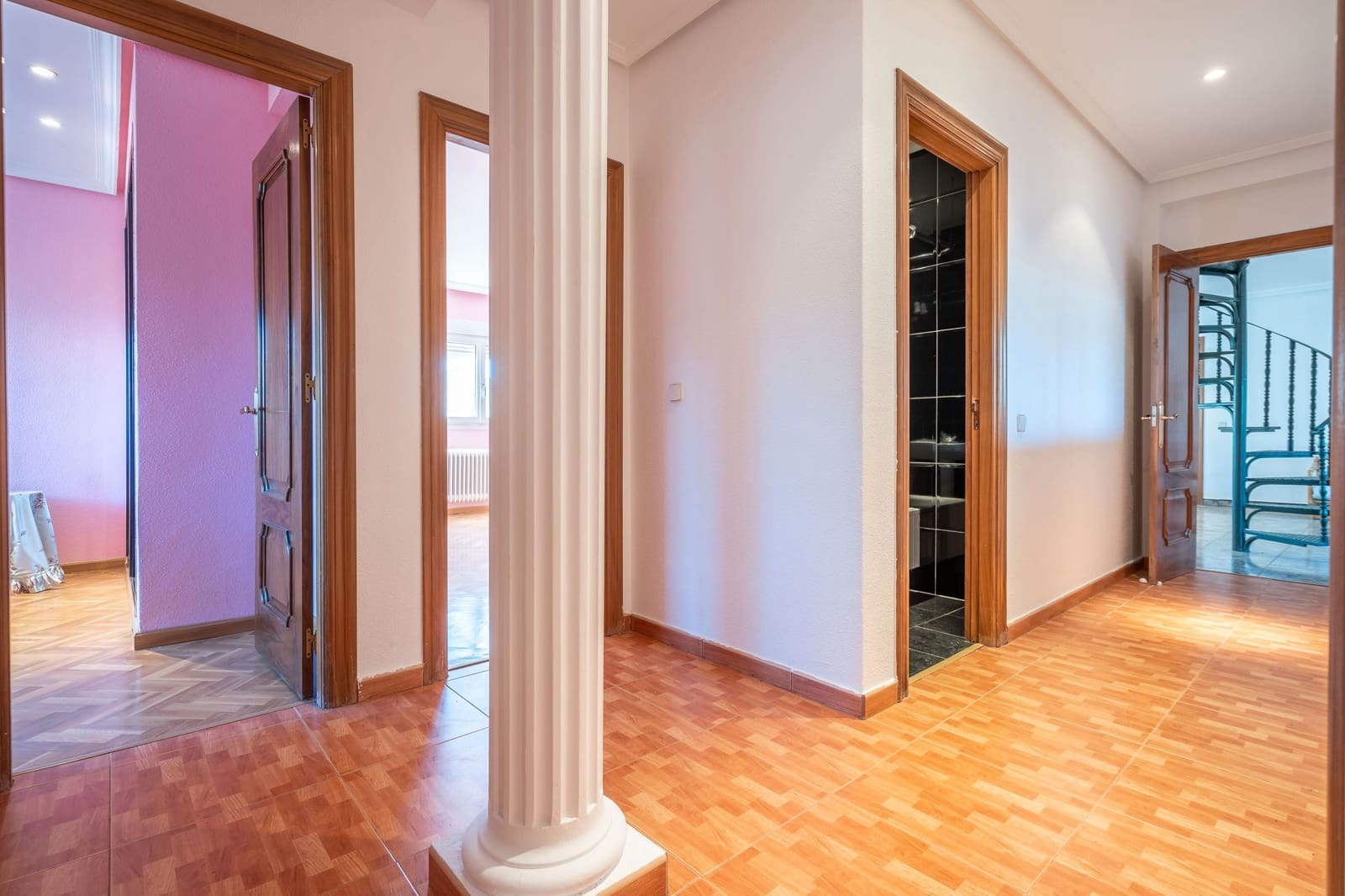 7 bedroom Villa for sale in Colmenarejo with pool garage - € 1,790,000 (Ref: 8194810)