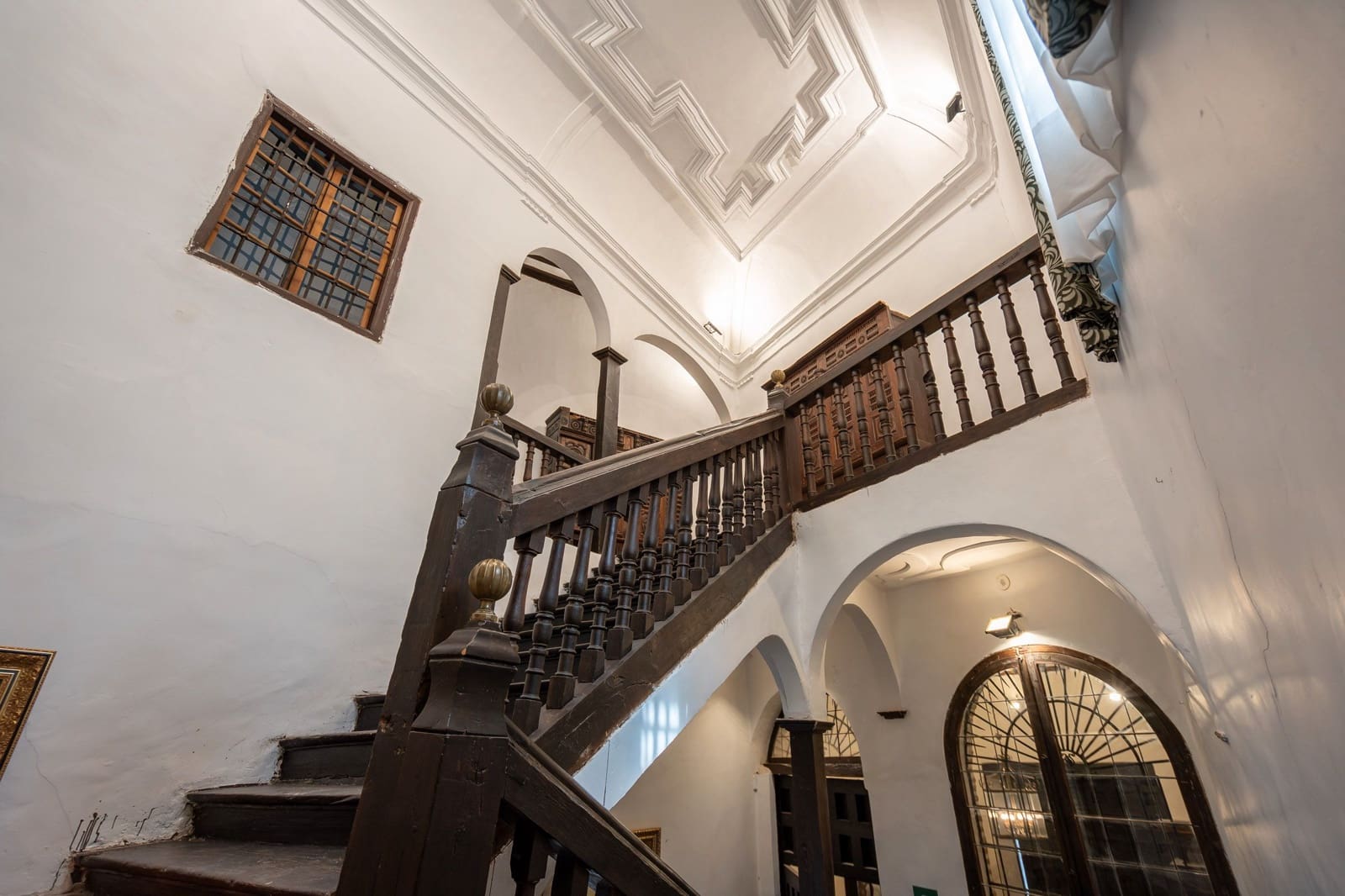 21 bedroom Hotel for sale in Yepes - € 500,000 (Ref: 8273948)