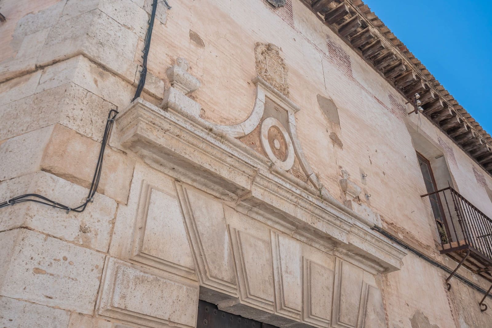 21 bedroom Hotel for sale in Yepes - € 500,000 (Ref: 8273948)