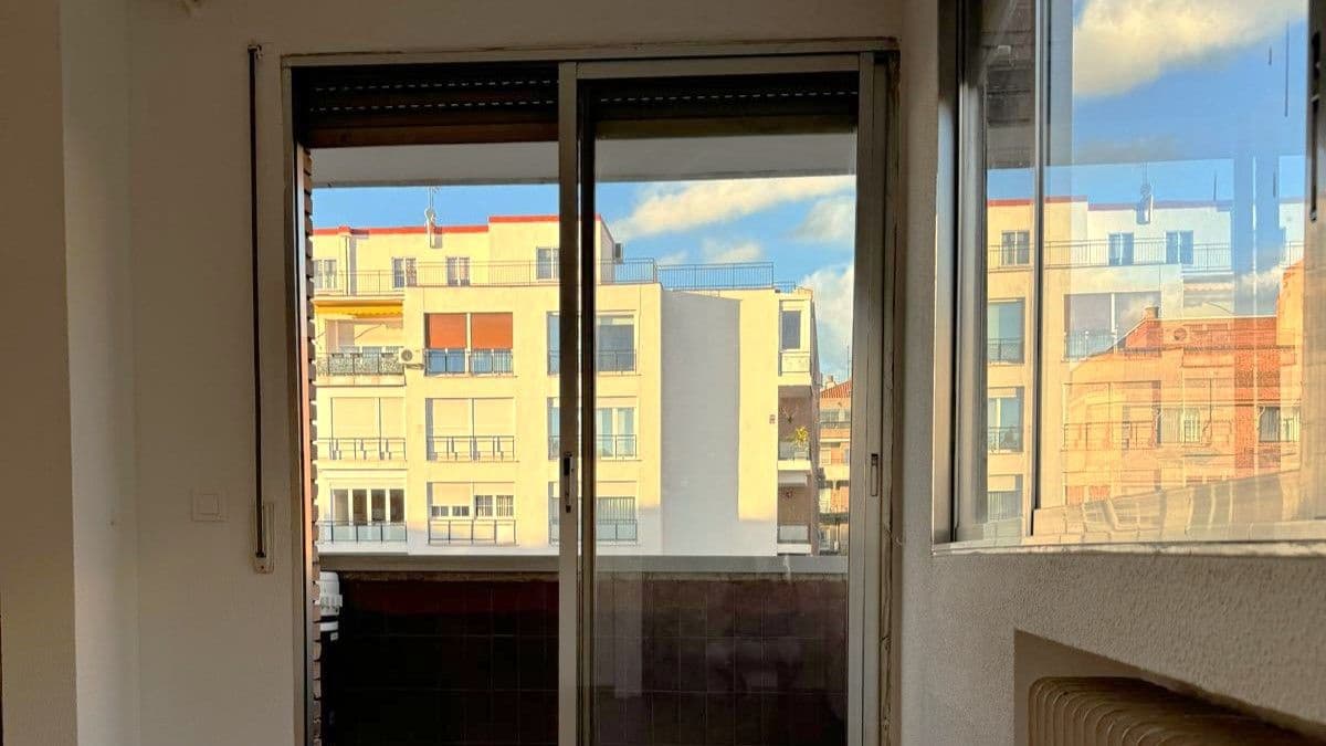 2 makuuhuone Asunto vuokrattavana paikassa Madrid kaupunki mukana 
autotalli - 2 100 € (Ref: 8602484)