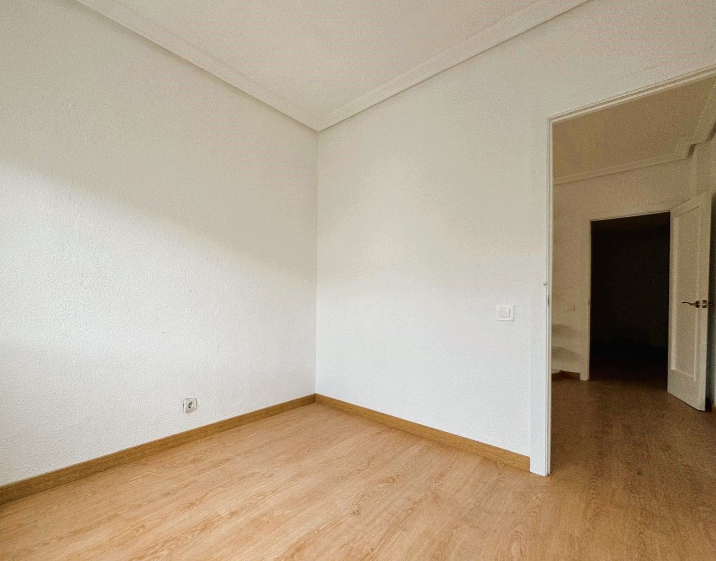 2 makuuhuone Asunto vuokrattavana paikassa Madrid kaupunki mukana 
autotalli - 2 100 € (Ref: 8602484)