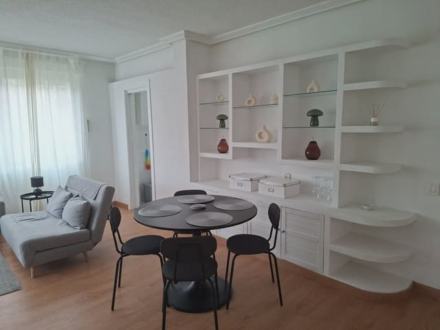 2 quarto Apartamento para arrendar em Almagro, Madrid cidade com garagem - 2 100 € (Ref: 8602484)