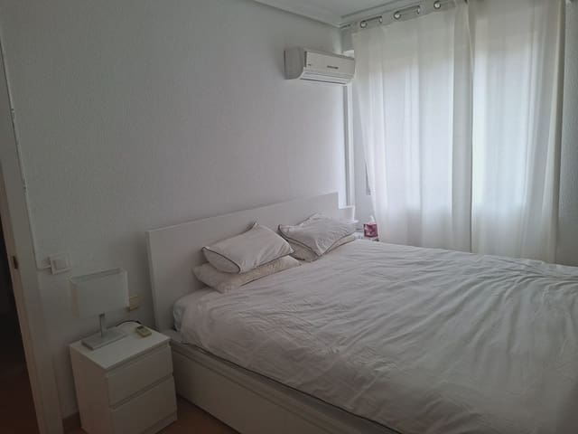 2 quarto Apartamento para arrendar em Almagro, Madrid cidade com garagem - 2 100 € (Ref: 8602484)