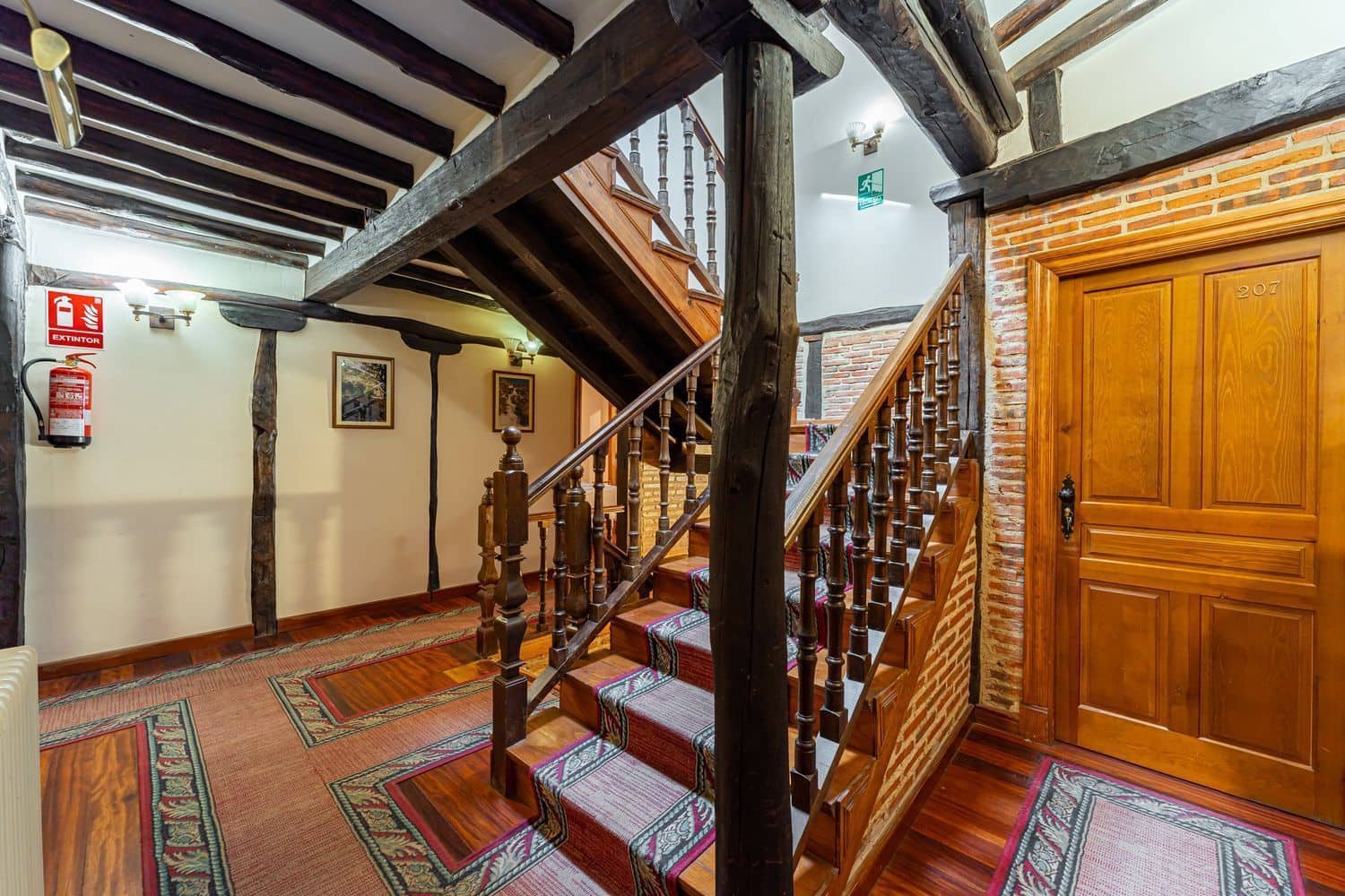 15 soveværelse Hotel til salg i Candelario med garage - € 650.000 (Ref: 8610148)