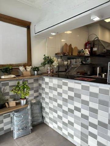 Commercial for sale in Torrelodones - € 165,000 (Ref: 8674936)