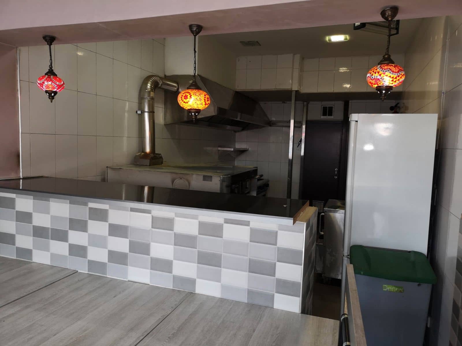 Commercial for sale in Torrelodones - € 165,000 (Ref: 8674936)