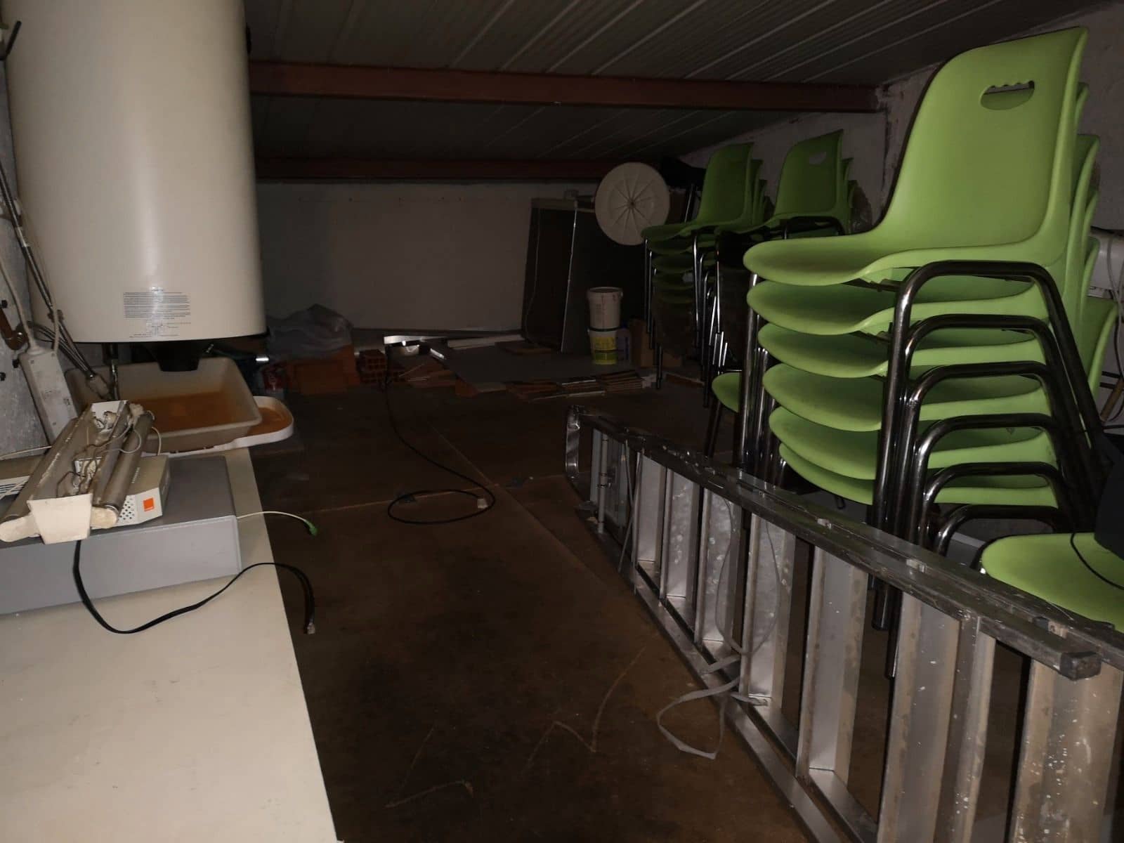 Commercial for sale in Torrelodones - € 165,000 (Ref: 8674936)