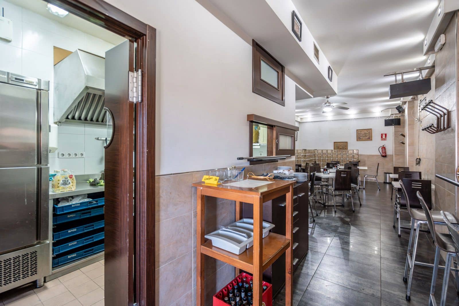 Commercial for sale in Mejorada del Campo - € 350,000 (Ref: 8696937)