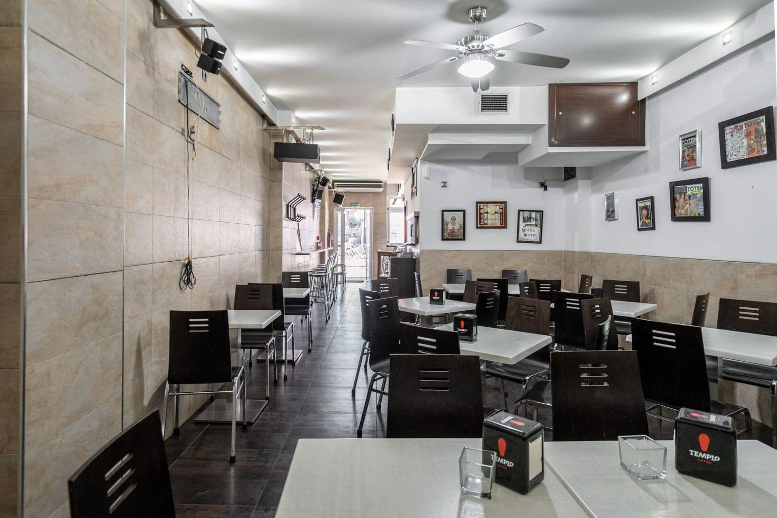 Commercial for sale in Mejorada del Campo - € 350,000 (Ref: 8696937)