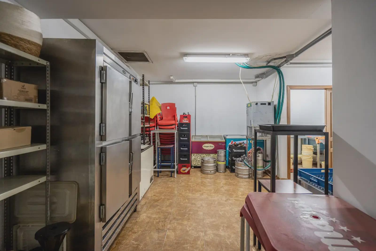 Commercieel te koop in Mejorada del Campo - € 290.000 (Ref: 8696937)