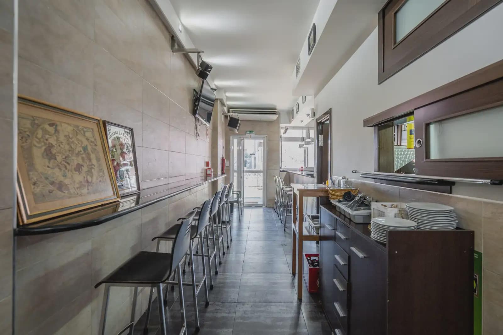 Commercieel te koop in Mejorada del Campo - € 290.000 (Ref: 8696937)