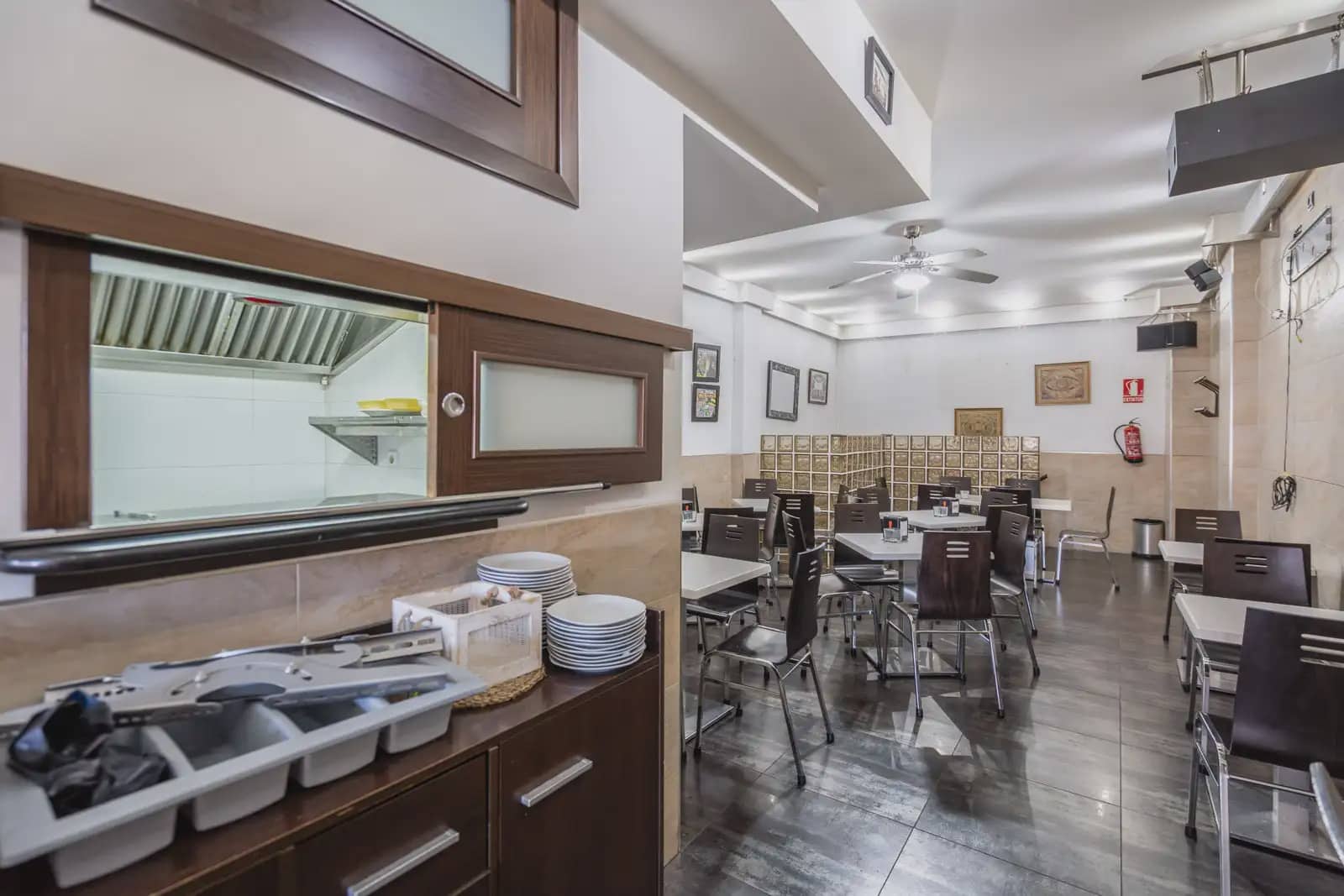 Commercieel te koop in Mejorada del Campo - € 290.000 (Ref: 8696937)