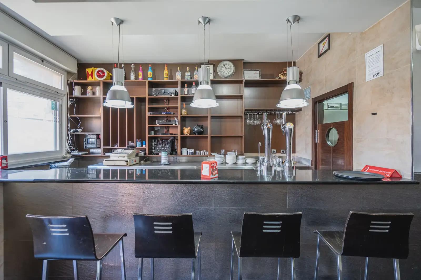 Commercieel te koop in Mejorada del Campo - € 290.000 (Ref: 8696937)