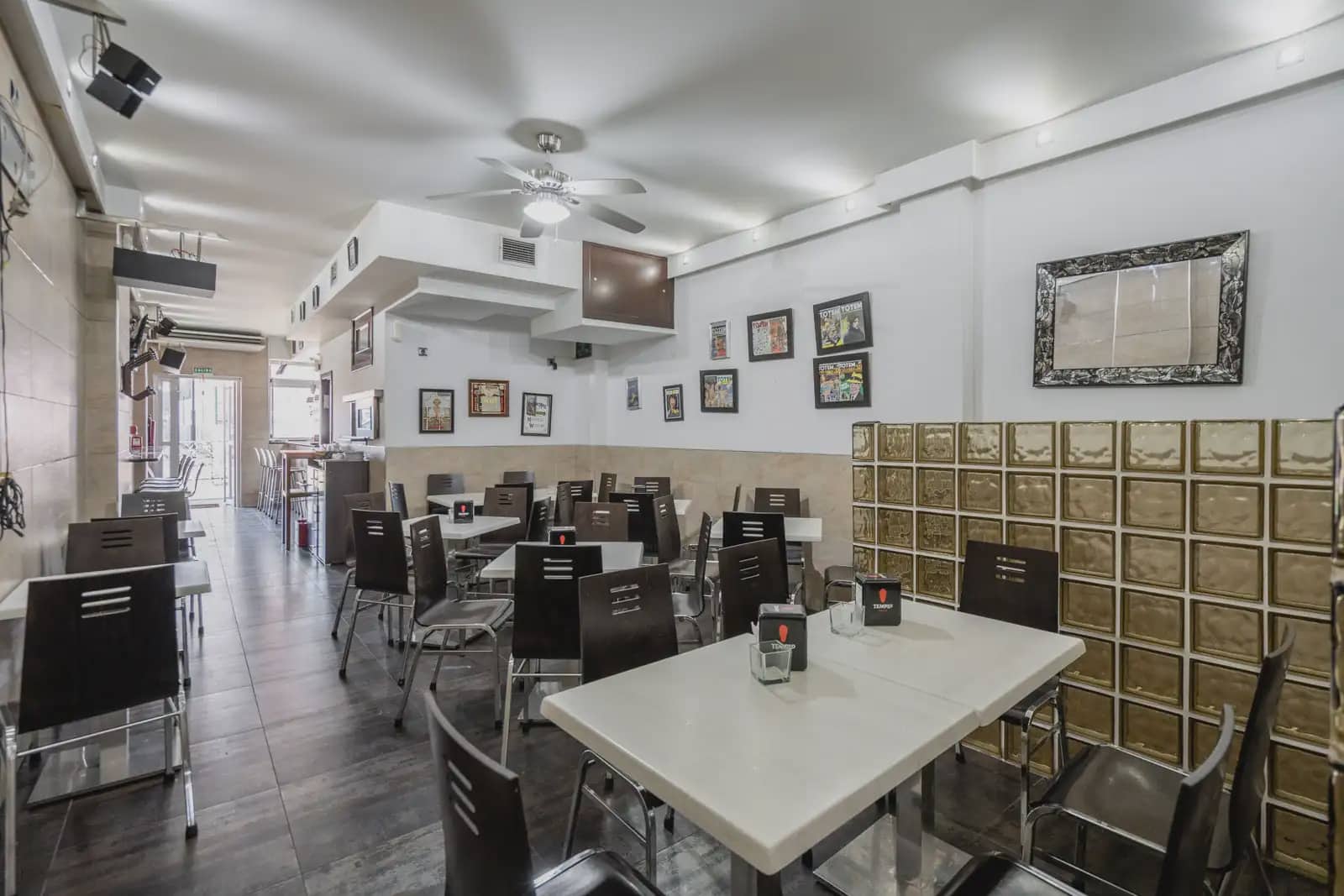 Commercieel te koop in Mejorada del Campo - € 290.000 (Ref: 8696937)