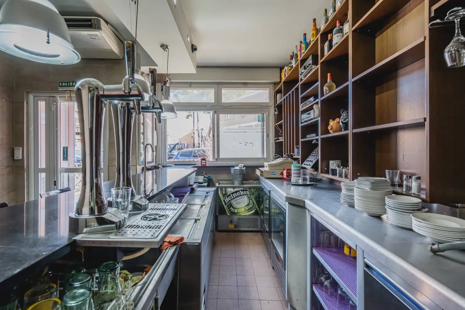 Commercieel te koop in Mejorada del Campo - € 290.000 (Ref: 8696937)