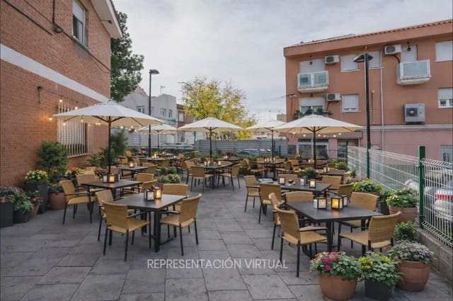 Komercyjne na sprzedaż w Mejorada del Campo - 290 000 € (Ref: 8696937)