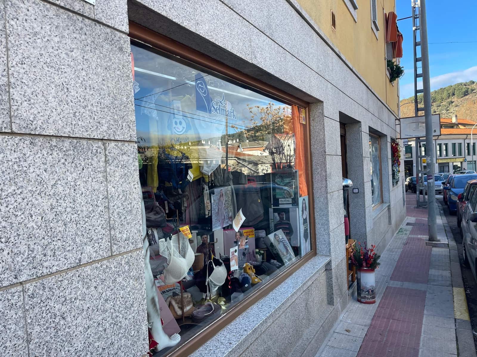 Local Commercial à vendre à Moralzarzal - 280 000 € (Ref: 8700105)