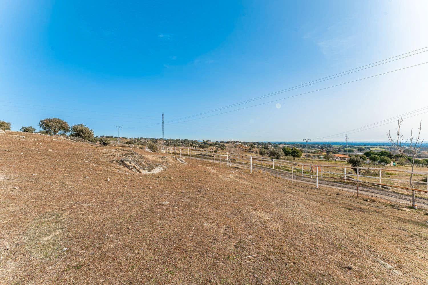 2 soveværelse Finca/Landehus til leje i Toledo by - € 5.000 (Ref: 8765601)