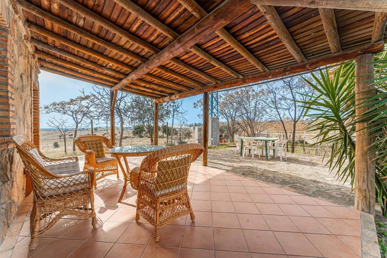 2 soveværelse Finca/Landehus til leje i Toledo by - € 5.000 (Ref: 8765601)