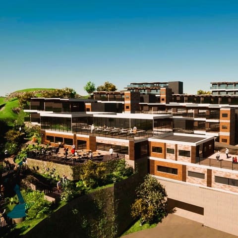 200 bedroom Hotel for sale in Toledo city with pool - € 25,000,000 (Ref: 8782055)