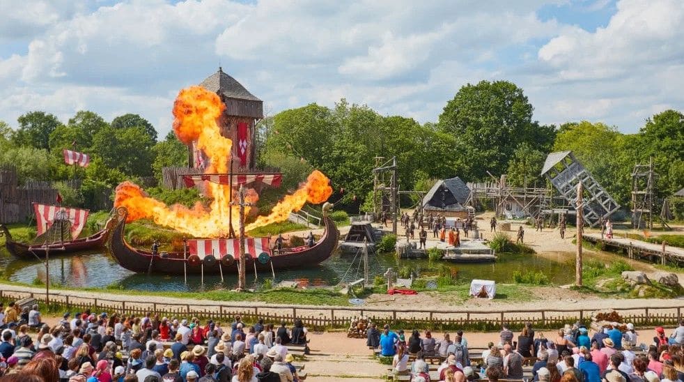 200 soveværelse Hotel til salg i Toledo by med swimmingpool - € 25.000.000 (Ref: 8782055)