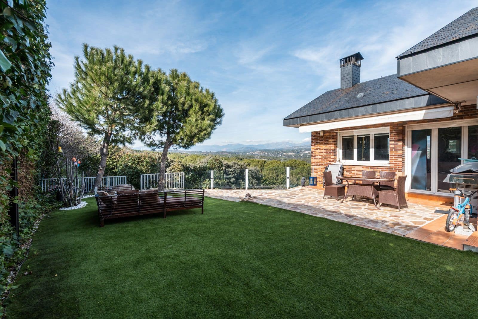 5 soveværelse Villa til salg i Galapagar med swimmingpool garage - € 790.000 (Ref: 8843776)