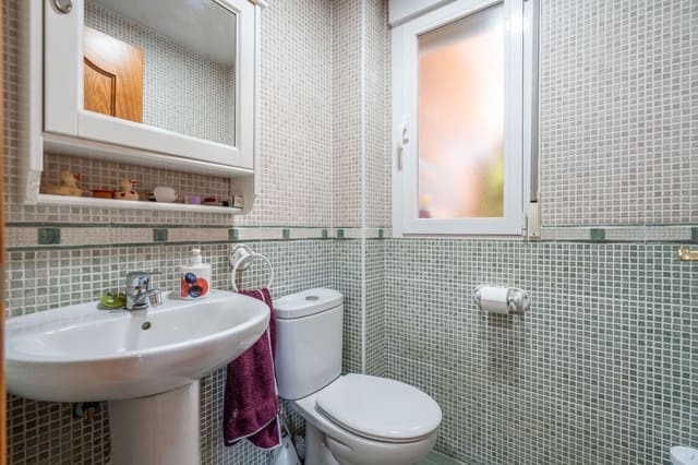 5 makuuhuone Huvila myytävänä paikassa Galapagar mukana uima-altaan 
autotalli - 790 000 € (Ref: 8843776)