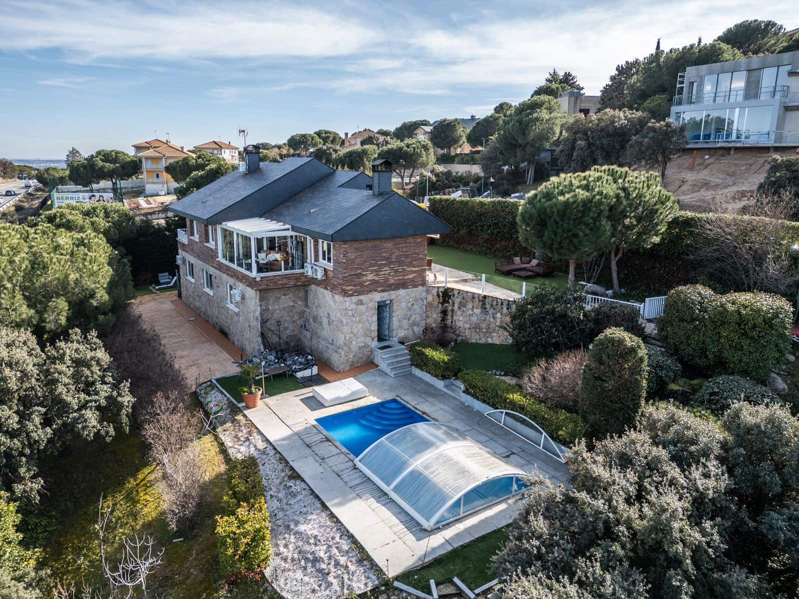 5 soveværelse Villa til salg i Galapagar med swimmingpool garage - € 790.000 (Ref: 8843776)