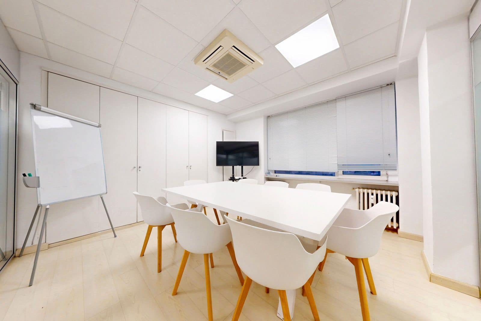 Kontor til salg i Madrid by - € 4.200.000 (Ref: 8862116)