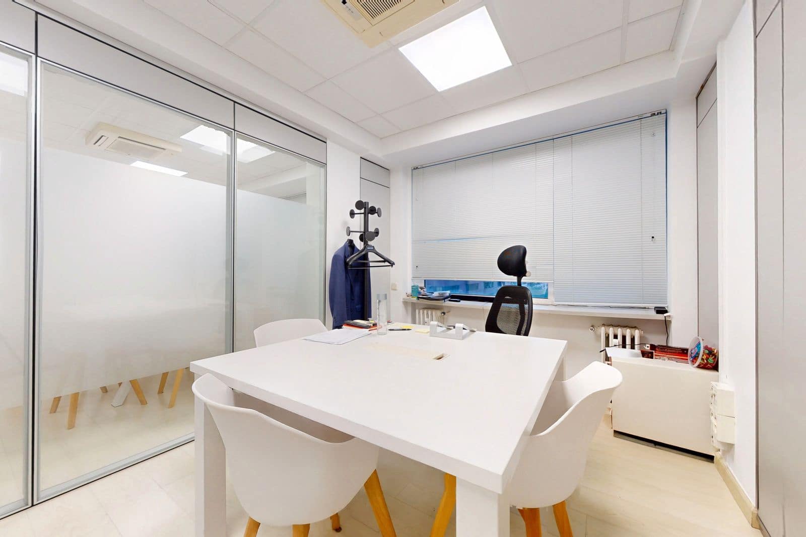 Kontor til salg i Madrid by - € 4.200.000 (Ref: 8862116)