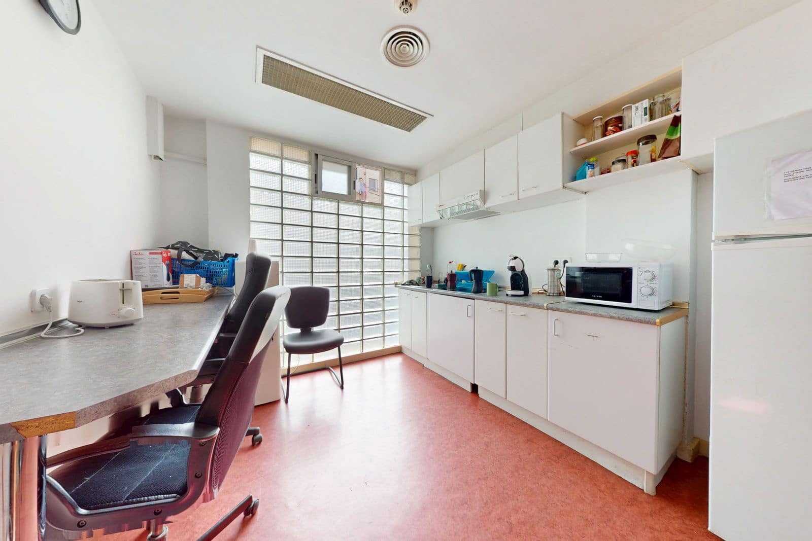 Kontor til salg i Madrid by - € 4.200.000 (Ref: 8862116)