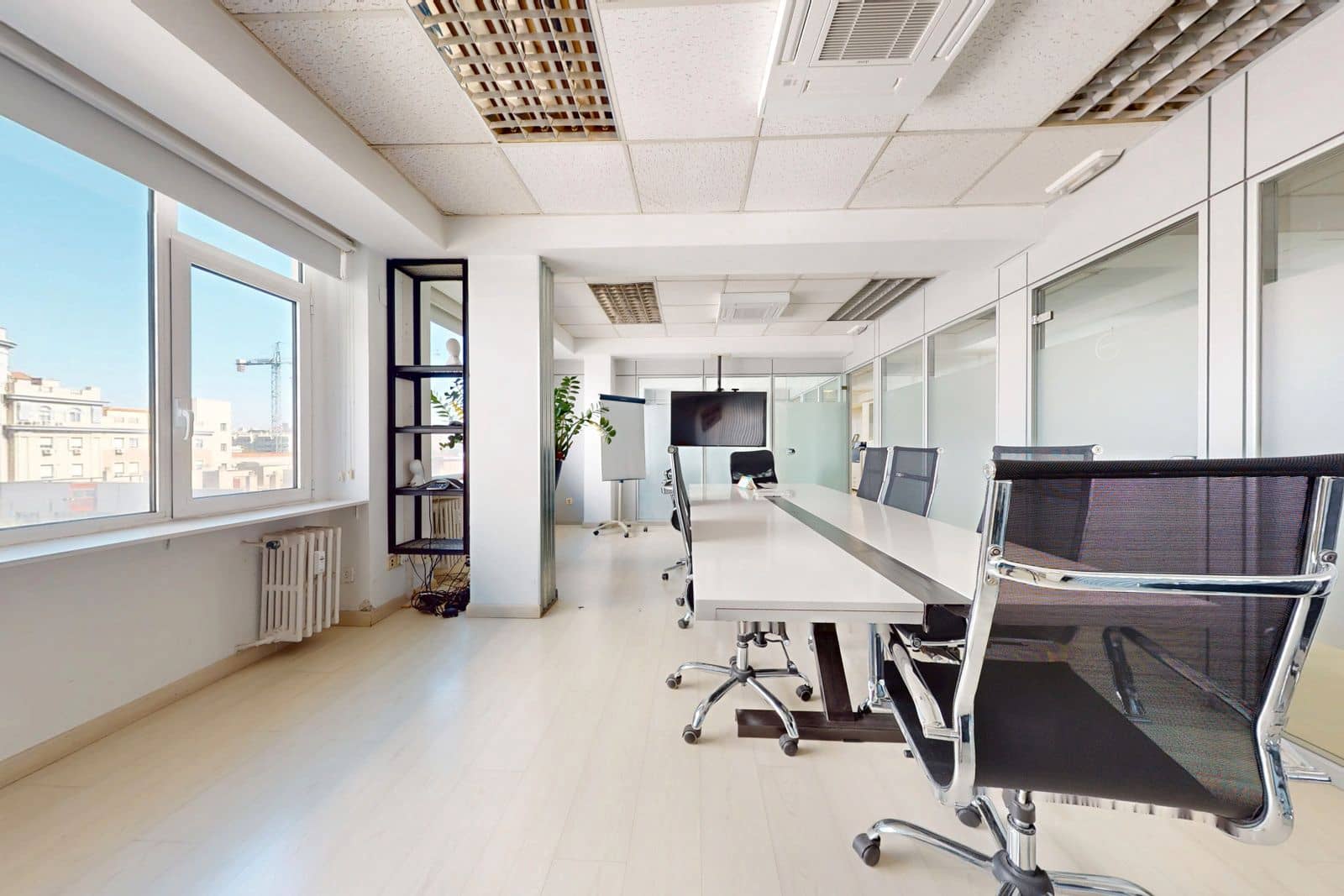 Kontor til salg i Madrid by - € 4.200.000 (Ref: 8862116)