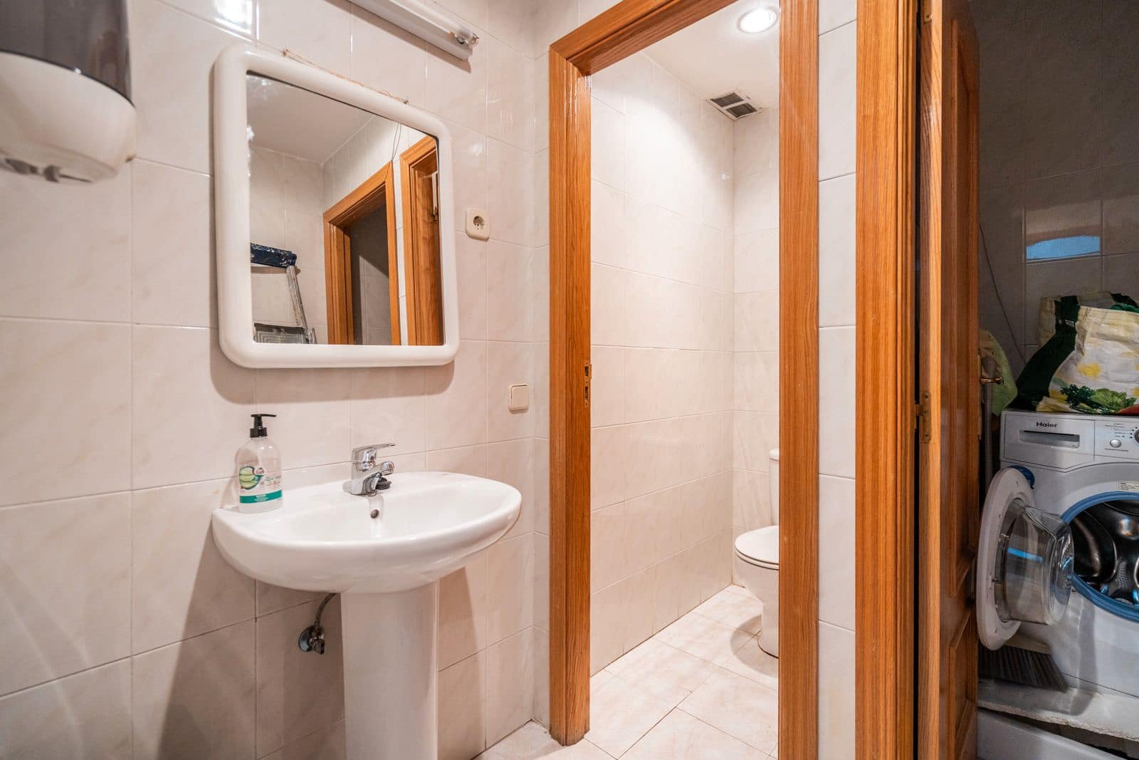 Commercieel te koop in Colmenar Viejo - € 550.000 (Ref: 8878503)