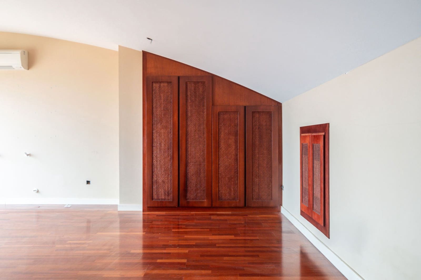 4 soveværelse Byhus til salg i Torrelodones med garage - € 750.000 (Ref: 8882109)