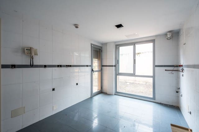 4 bedroom Townhouse for sale in Torrelodones with garage - € 750,000 (Ref: 8882109)