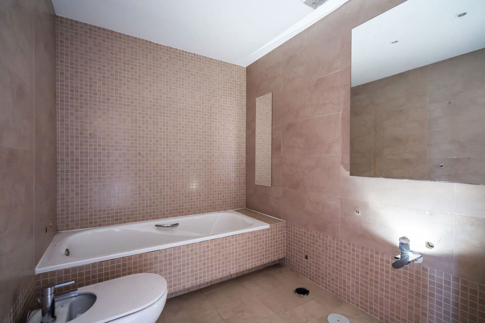 4 soveværelse Byhus til salg i Torrelodones med garage - € 750.000 (Ref: 8882109)