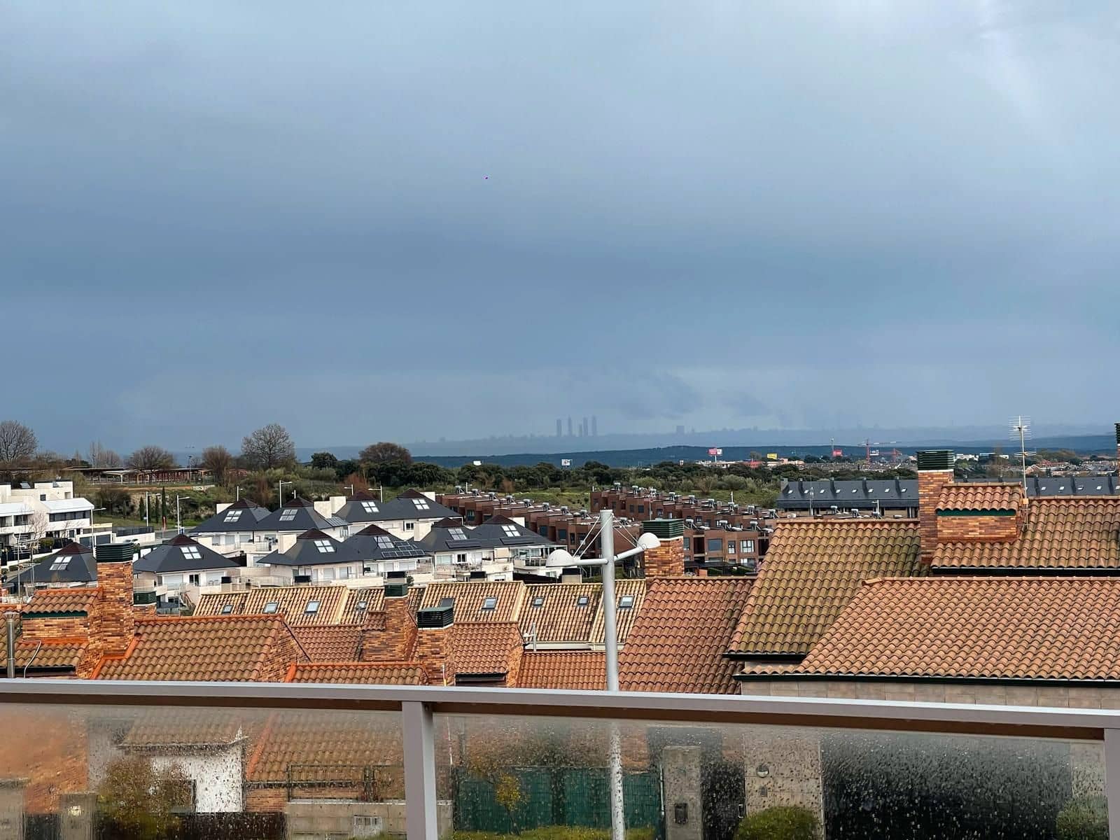 4 soveværelse Byhus til salg i Torrelodones med garage - € 750.000 (Ref: 8882109)