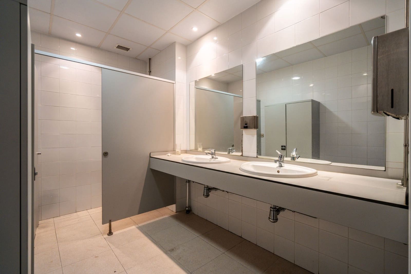 Erhverv til salg i Anover de Tajo - € 1.490.000 (Ref: 8895775)