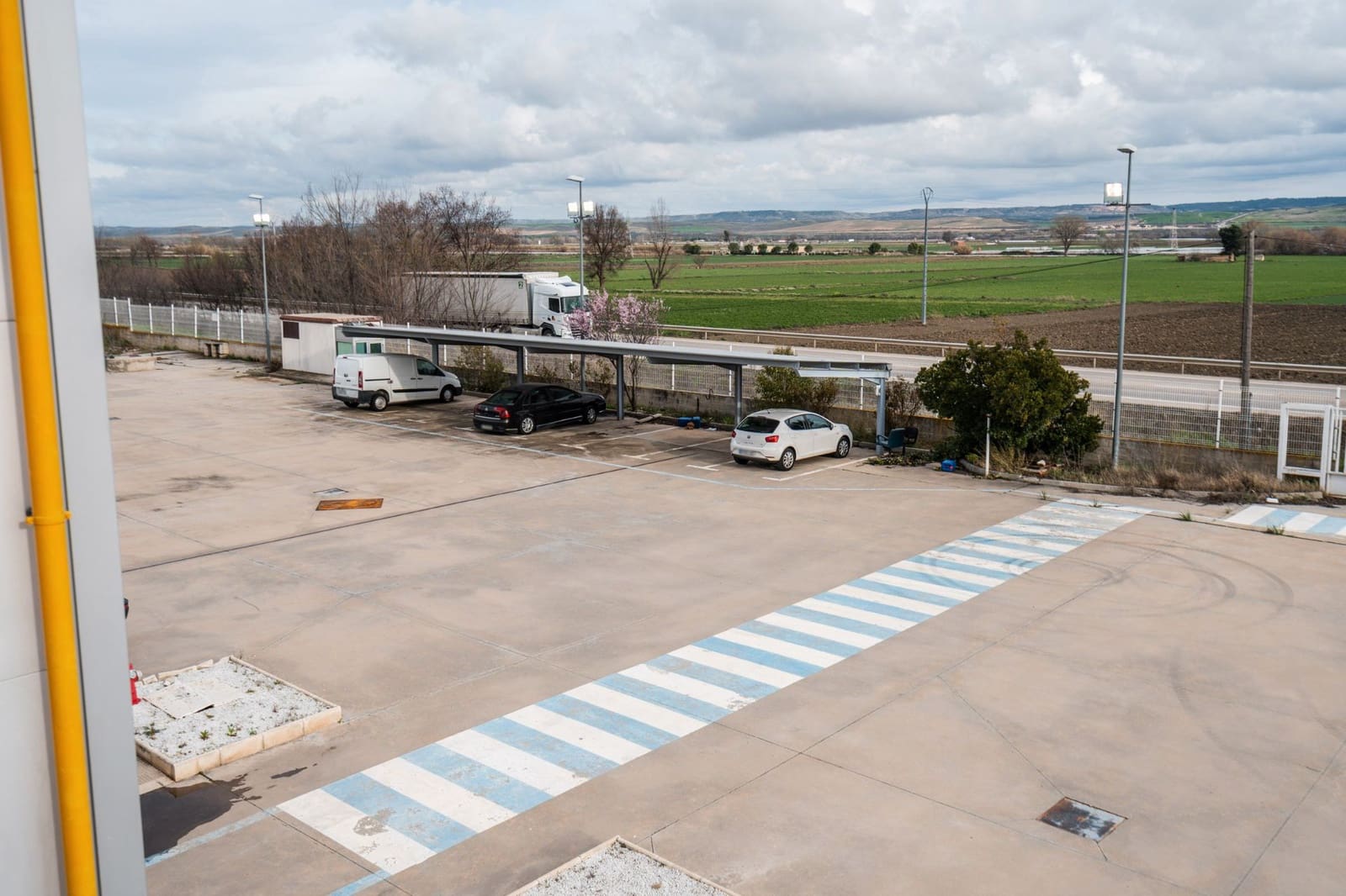 Erhverv til salg i Anover de Tajo - € 1.490.000 (Ref: 8895775)