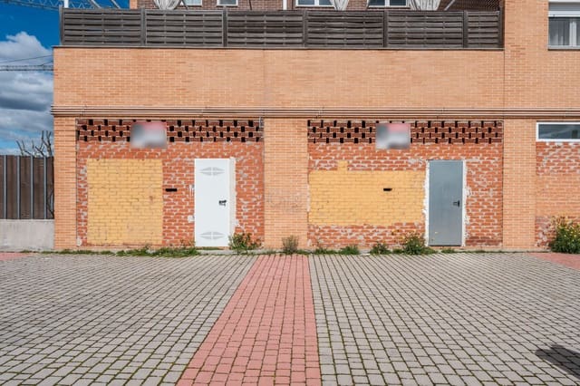 Comercial para venda em Parla - 100 000 € (Ref: 8906279)