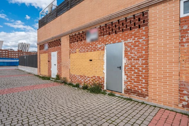 Comercial para venda em Parla - 100 000 € (Ref: 8906279)