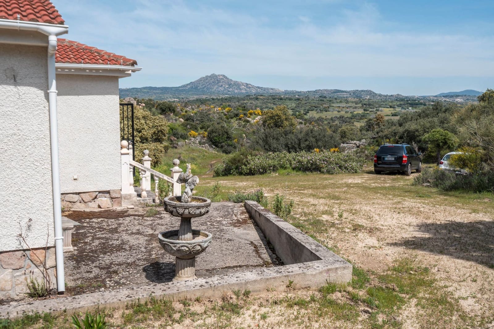 4 bedroom Finca/Country House for sale in Almorox - € 600,000 (Ref: 8942307)