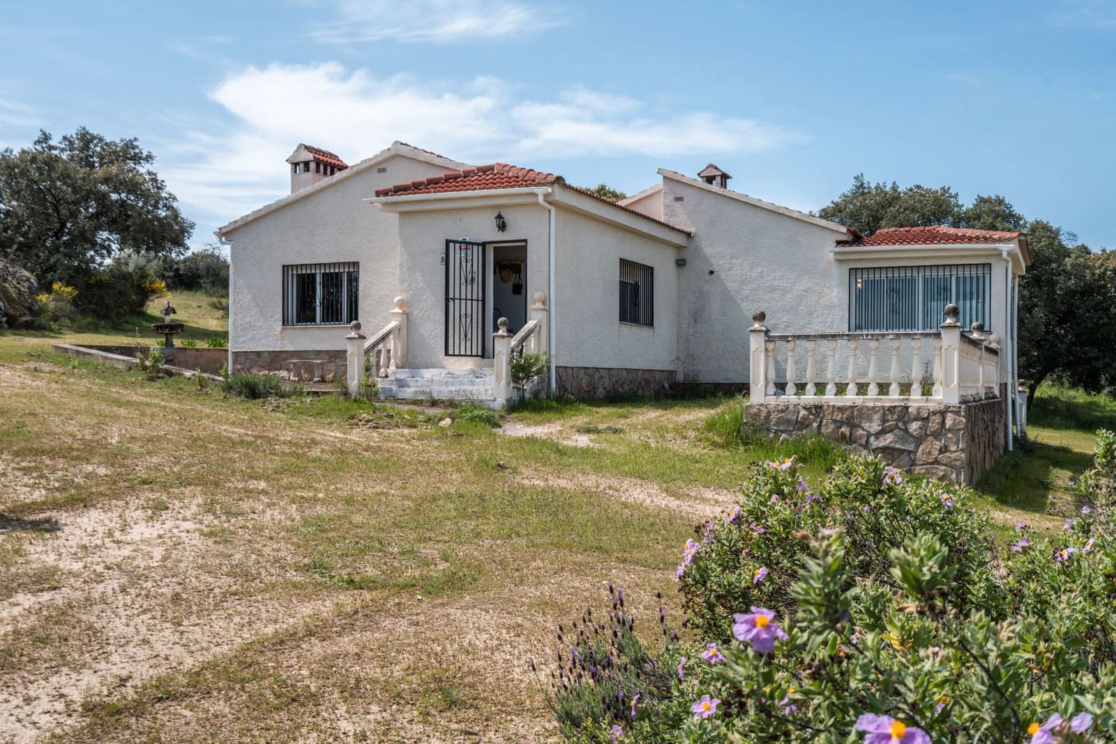 4 bedroom Finca/Country House for sale in Almorox - € 600,000 (Ref: 8942307)