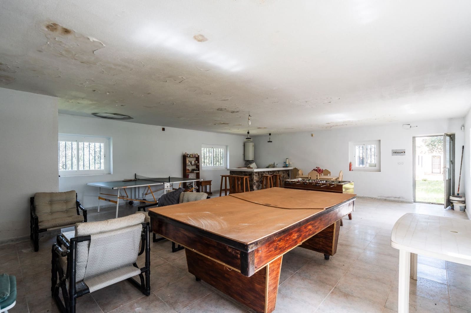 4 bedroom Finca/Country House for sale in Almorox - € 600,000 (Ref: 8942307)