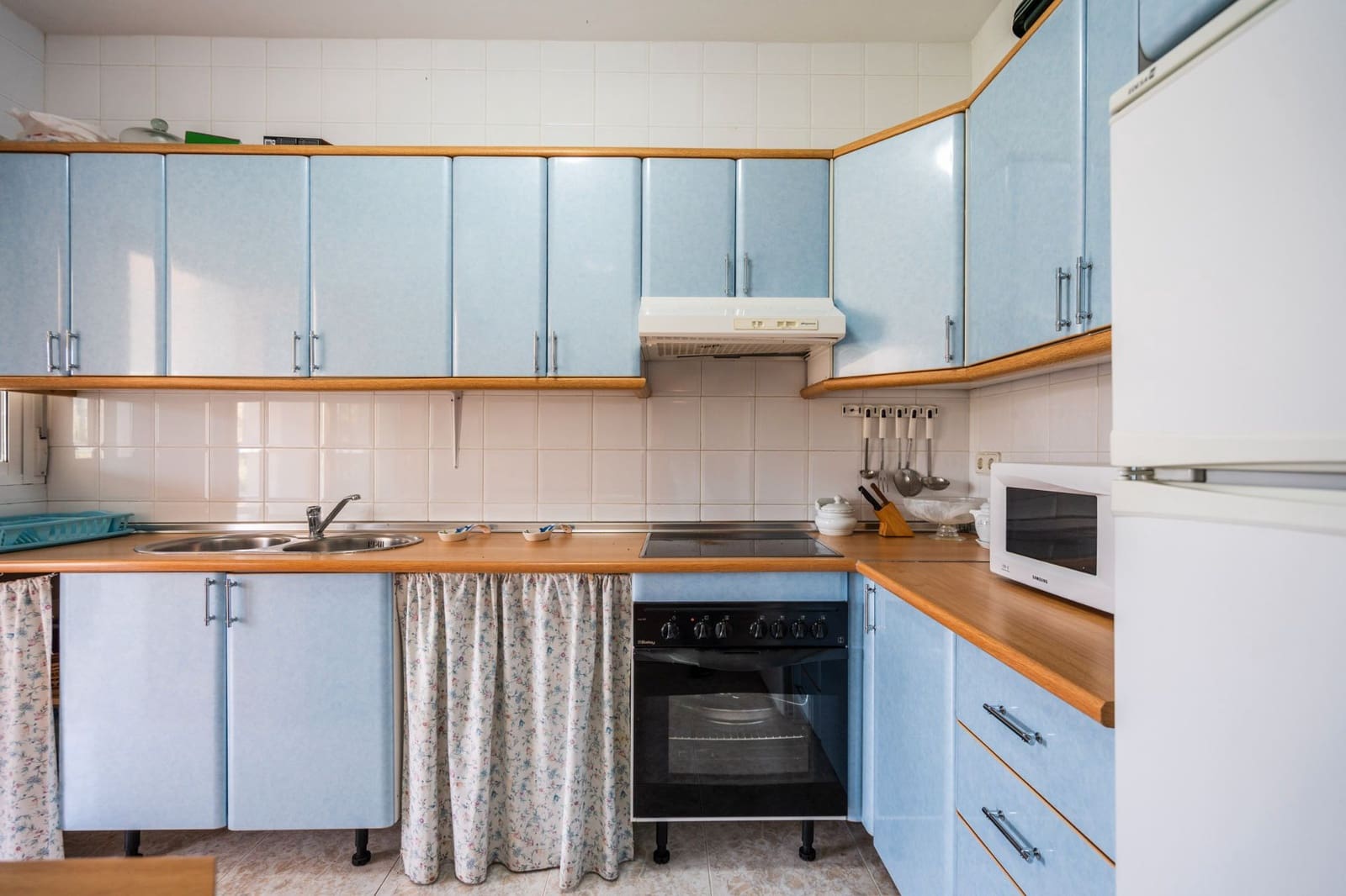 4 bedroom Finca/Country House for sale in Almorox - € 600,000 (Ref: 8942307)