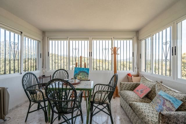 4 bedroom Finca/Country House for sale in Almorox - € 600,000 (Ref: 8942307)