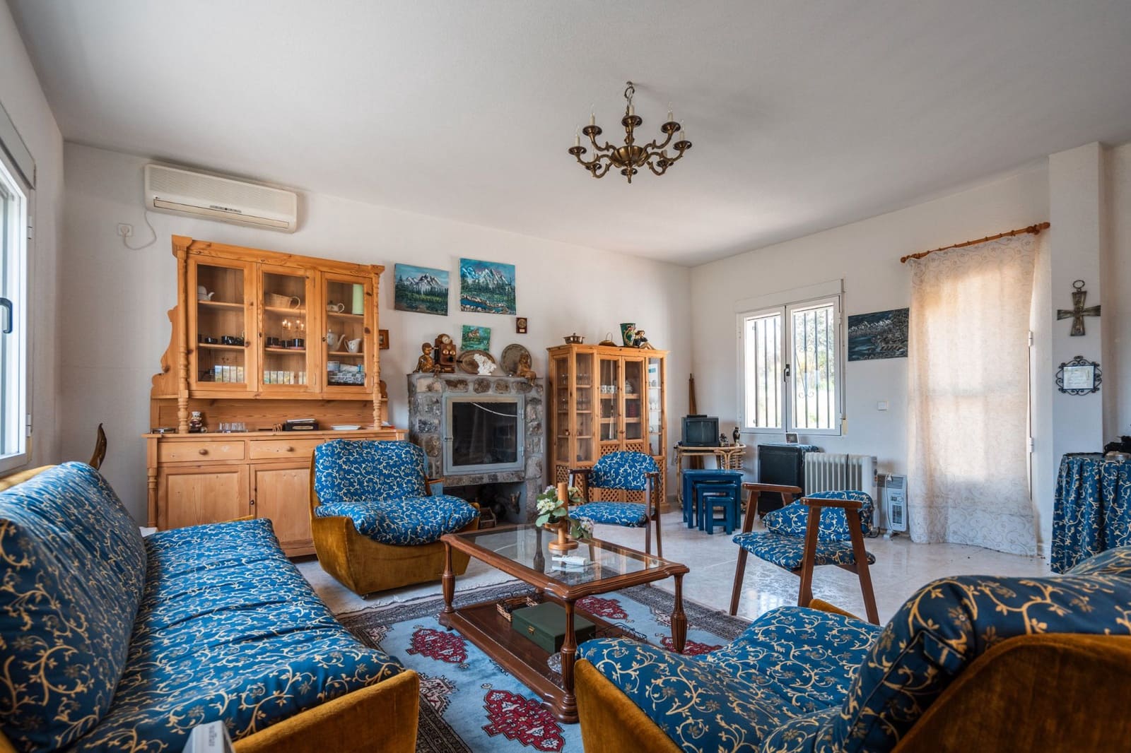 4 bedroom Finca/Country House for sale in Almorox - € 600,000 (Ref: 8942307)