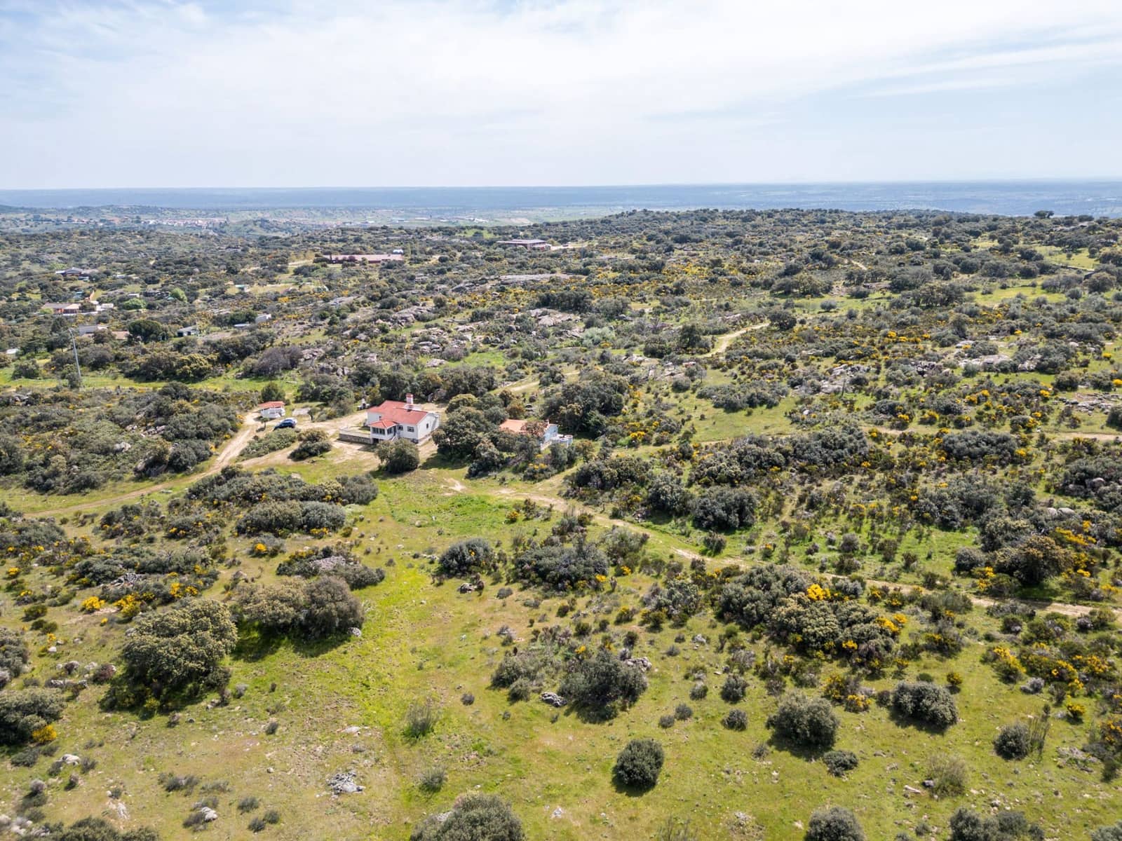 4 bedroom Finca/Country House for sale in Almorox - € 600,000 (Ref: 8942307)